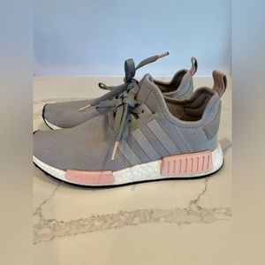 adidas NMD R1 light onix size 7.5 women’s